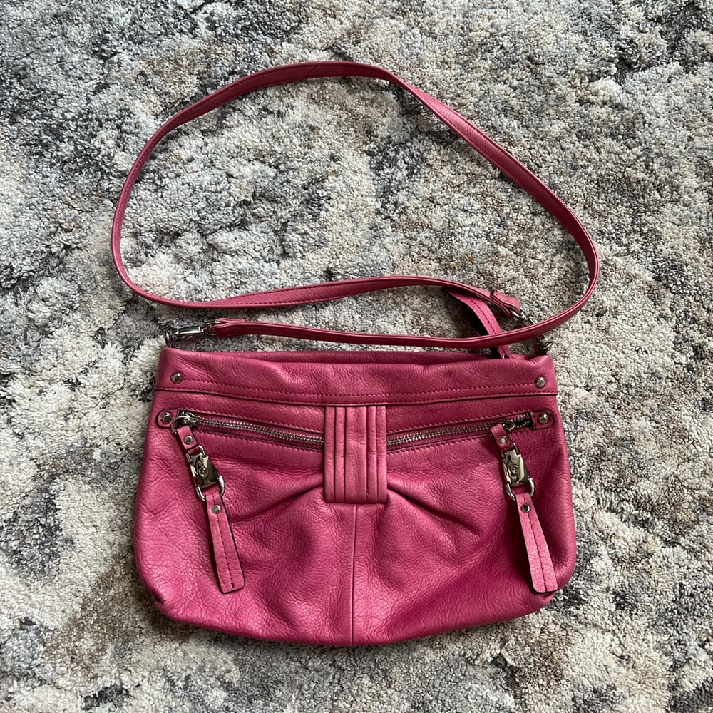 B Makowsky pink crossbody purse, animal print inside 8” x 12” great condition!